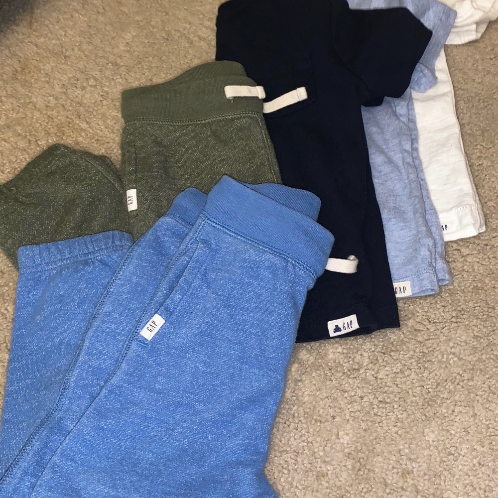 Lot of 3t gap